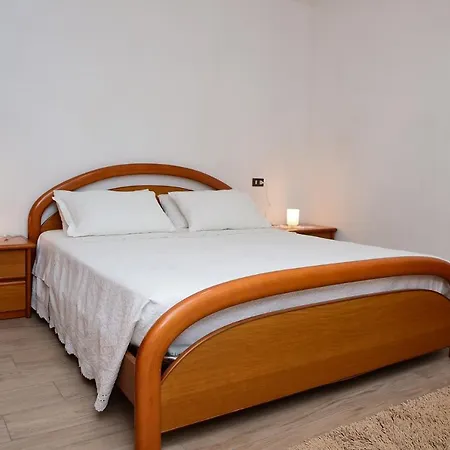 Easy Welcome Ca Bearly Apartment *