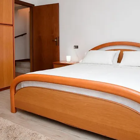 Apartment Easy Welcome Ca Bearly Nesso